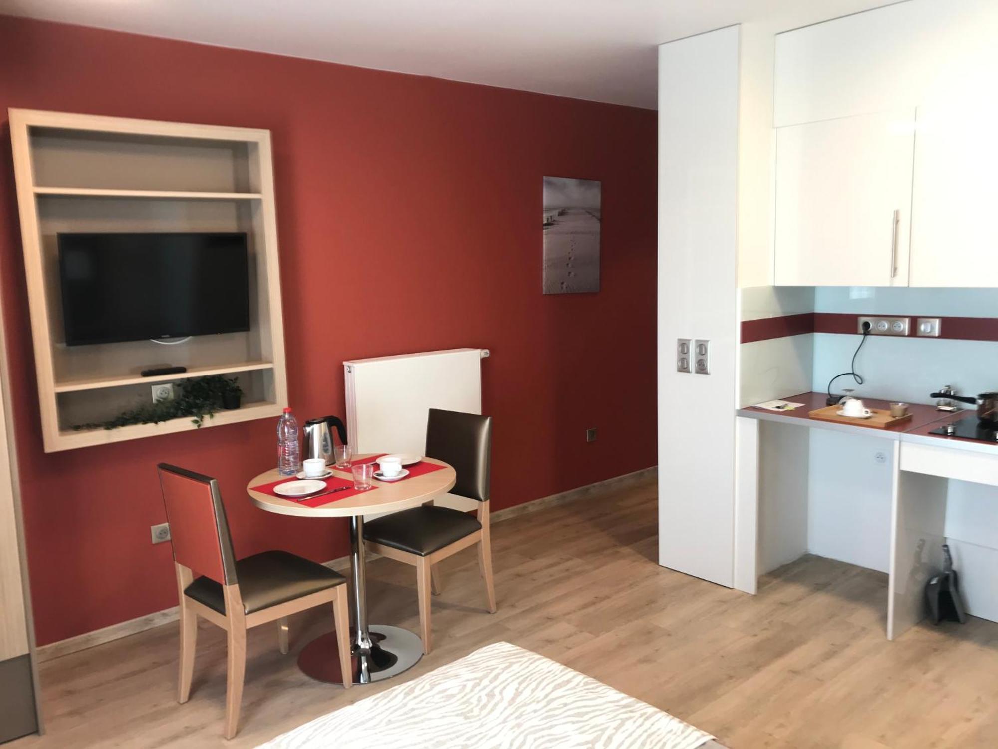 Résidence Service Senior Villa Sully Paris Montreuil Montreuil  Extérieur photo