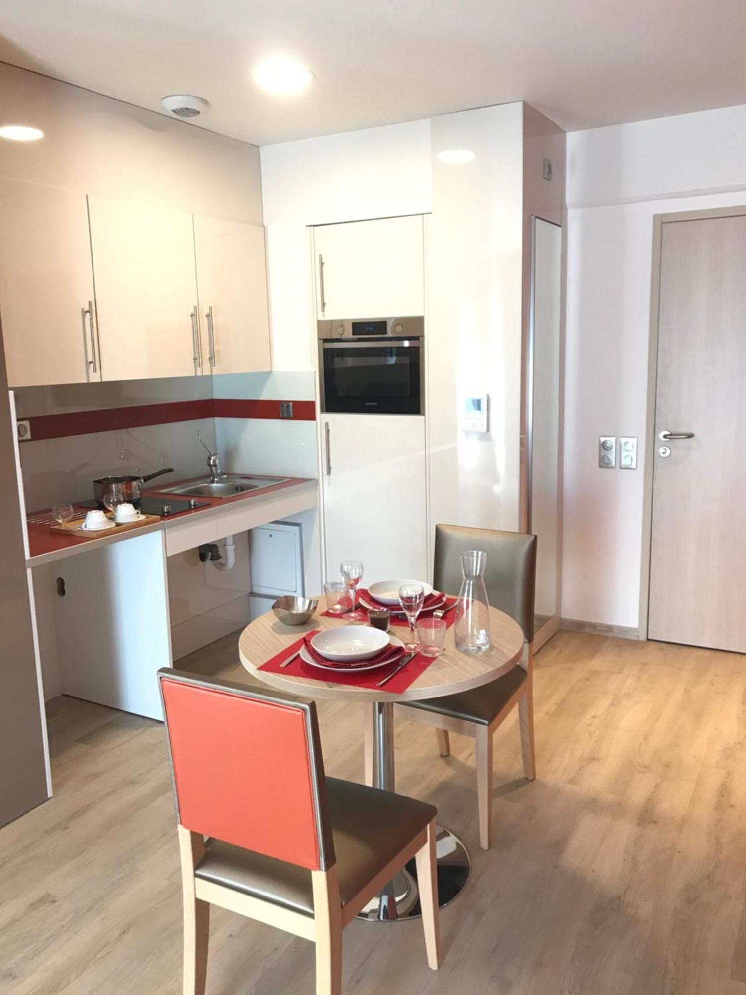 Résidence Service Senior Villa Sully Paris Montreuil Montreuil  Extérieur photo